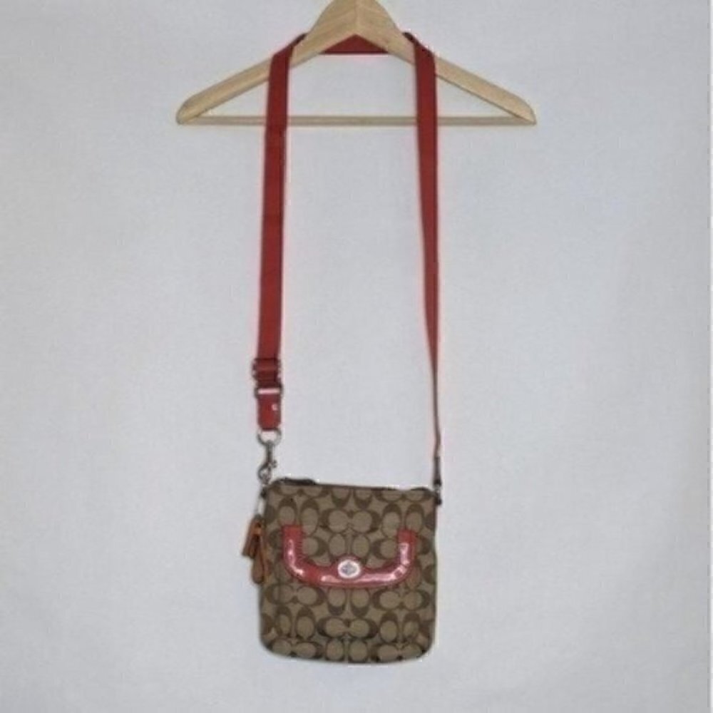 COACH CROSS BODY PURSE BAG TAN